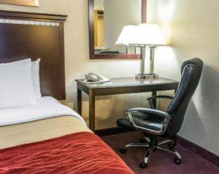 Wingate By Wyndham Grove Hotel