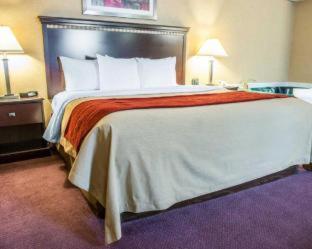Hotel Wingate By Wyndham Grove 2*