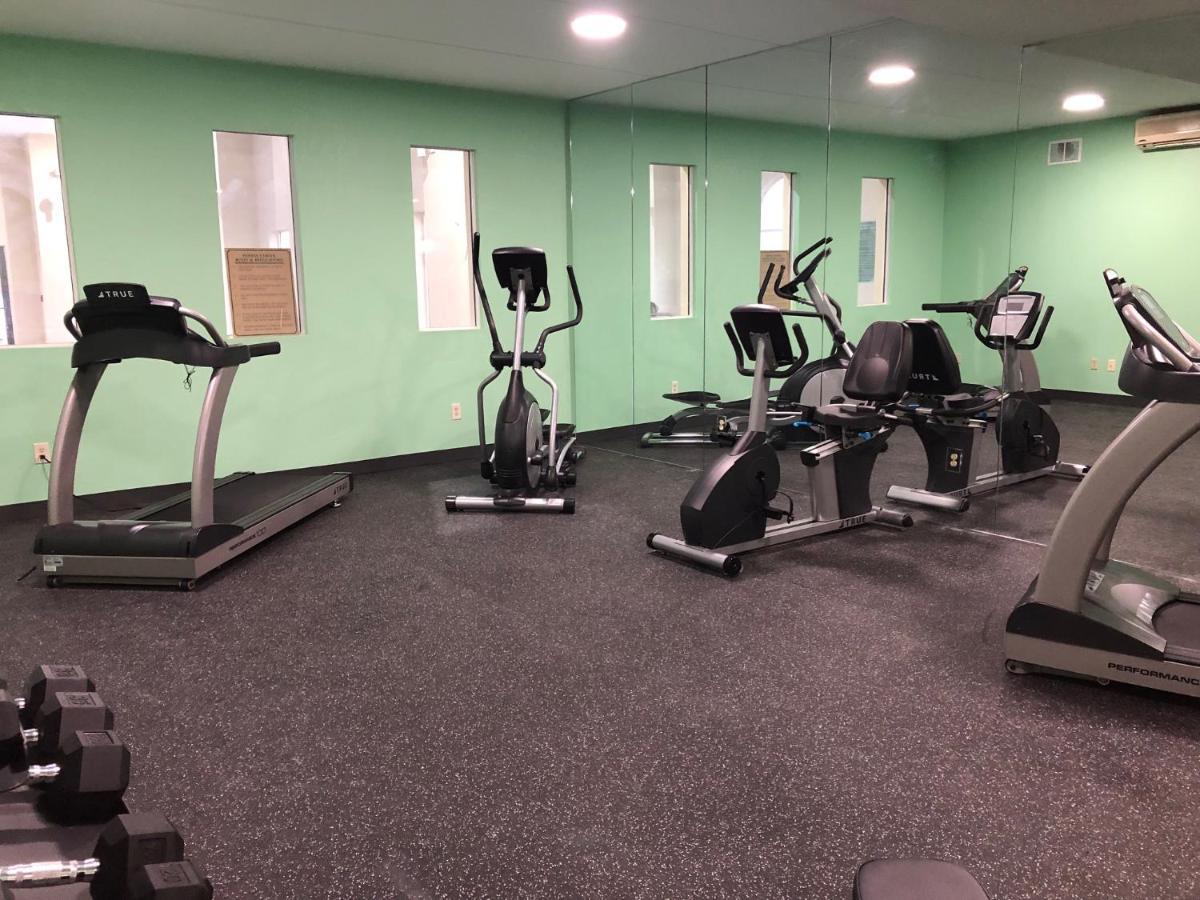 Hotel Wingate By Wyndham Grove 2*