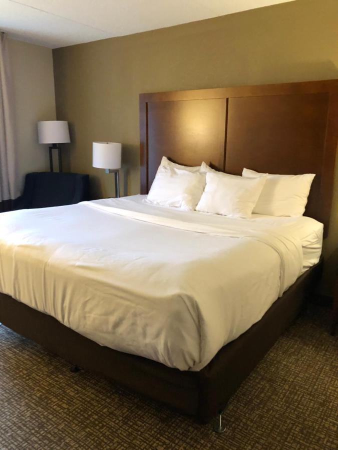 Wingate By Wyndham Grove 2*